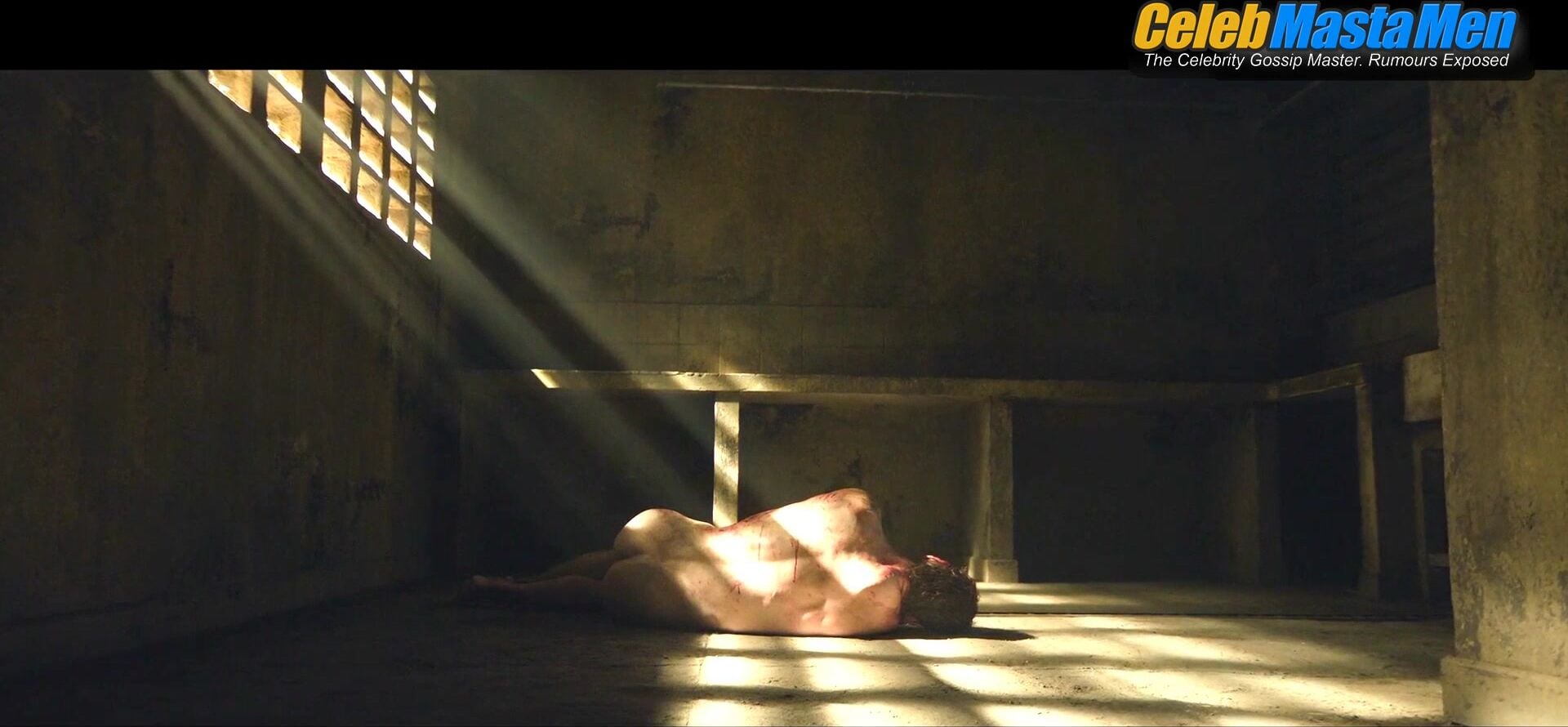 Michael Fassbender ’s Booty, Shirtless Scene In The Agency - Photo 1 of 5 photo 5