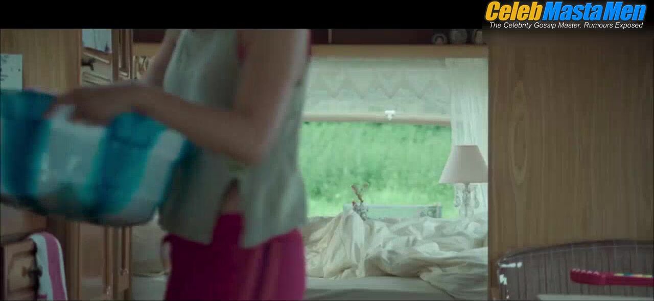 Michael Fassbender ’s Sexy Scene From Trespass Against Us - Photo 1 of 5