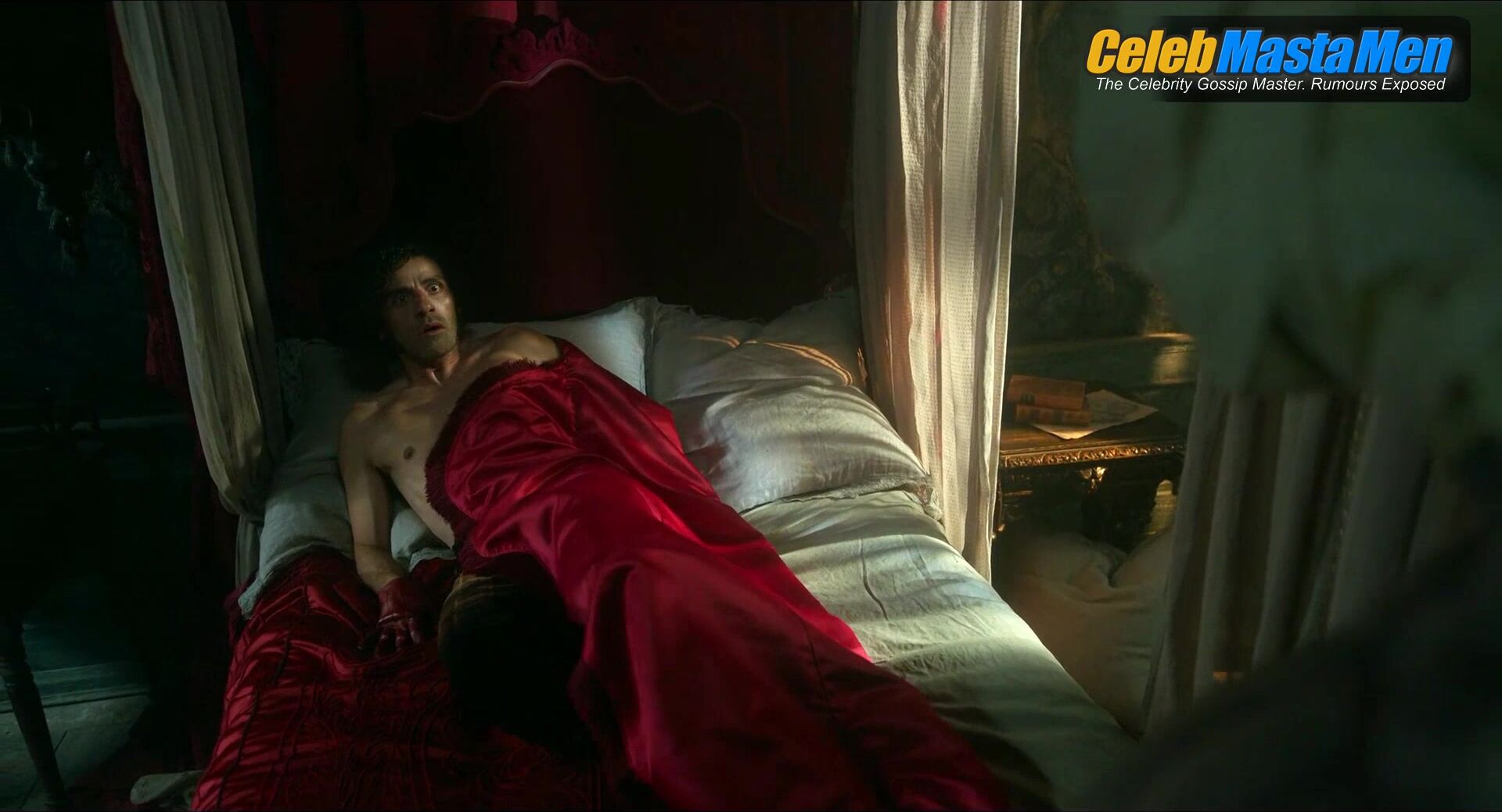 Jacob Elordi Oscar Isaac And Shirtless, Bulge Scene In - Photo 1 of 5