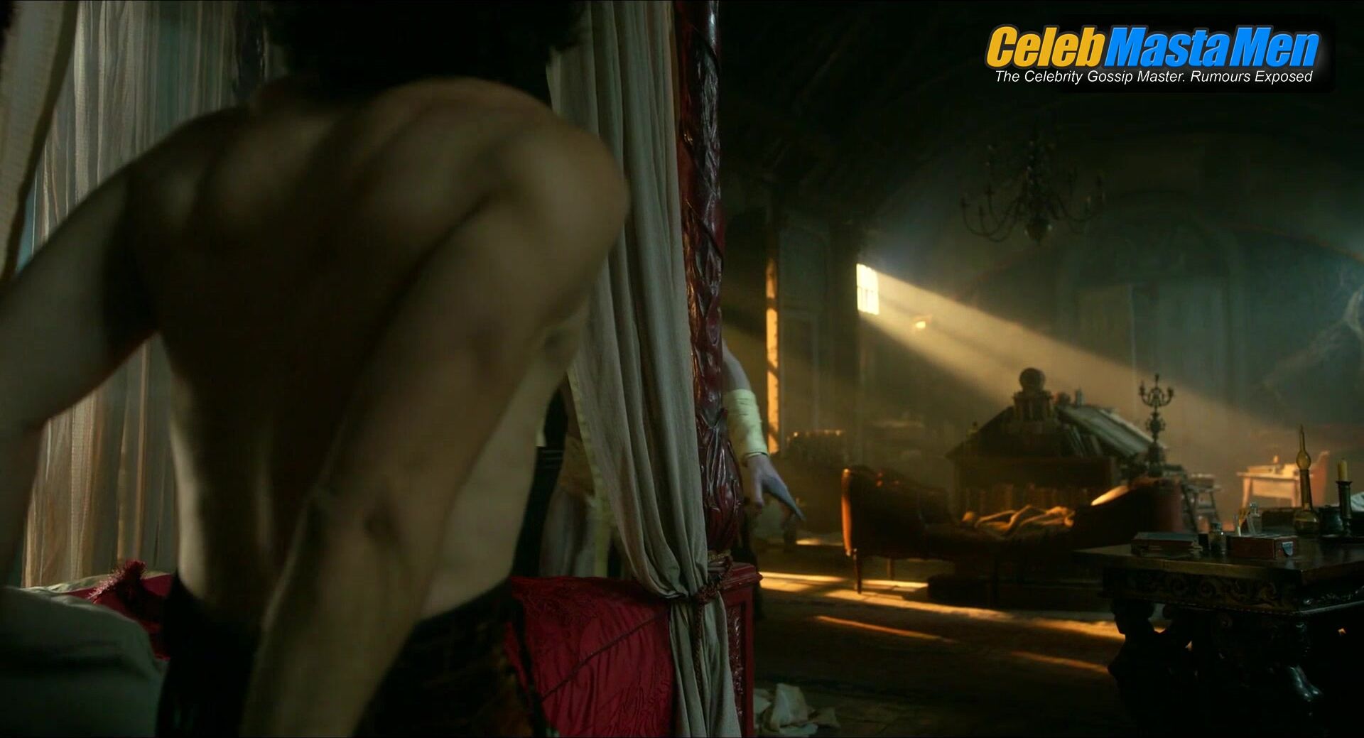 Jacob Elordi Oscar Isaac And Shirtless, Bulge Scene In - Photo 1 of 5 photo 2