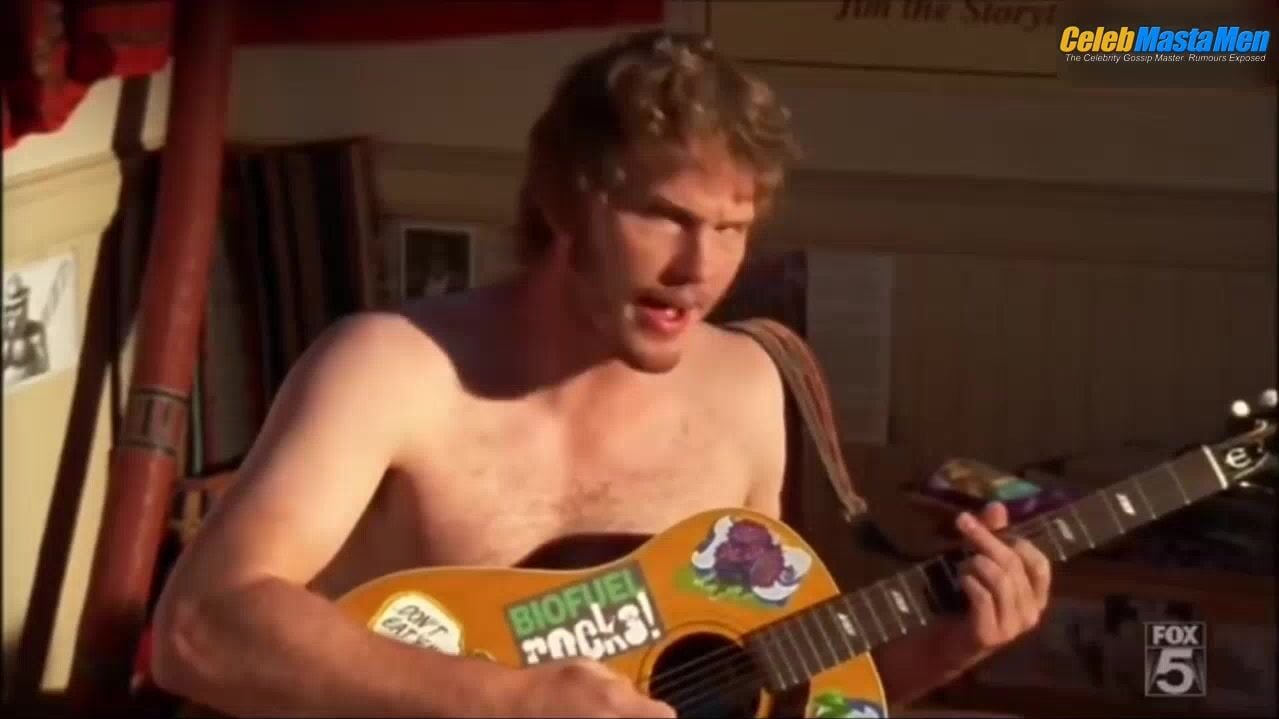 Chris Pratt Shirtless Scene In The O.c. - Photo 1 of 5 photo 4