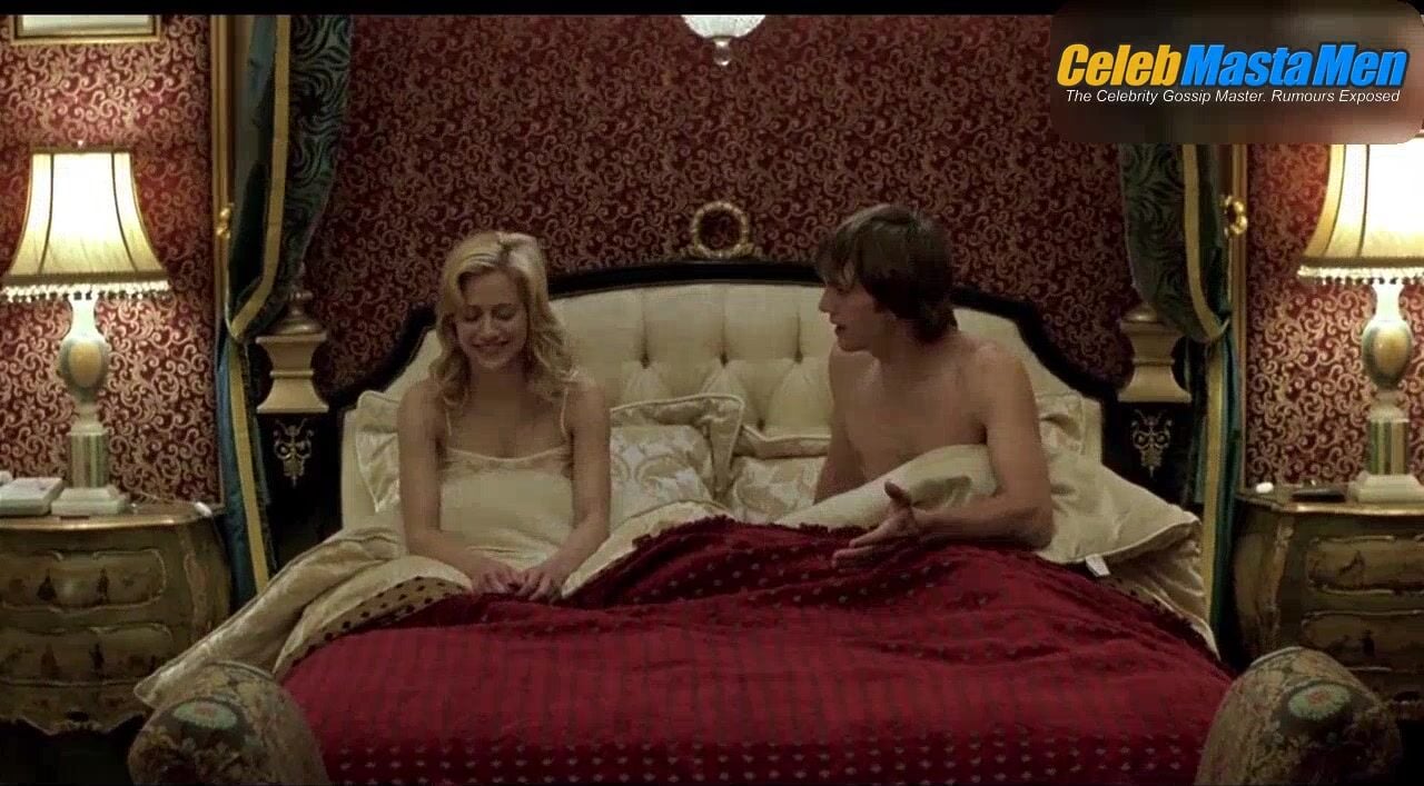 Ashton Kutcher Shirtless,underwear Scene From Just Married - Photo 2 of 5 photo 5