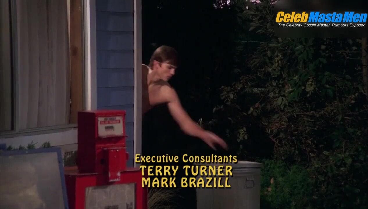 Ashton Kutcher Sexy Scene From That 70s Show - Photo 3 of 5 photo 1