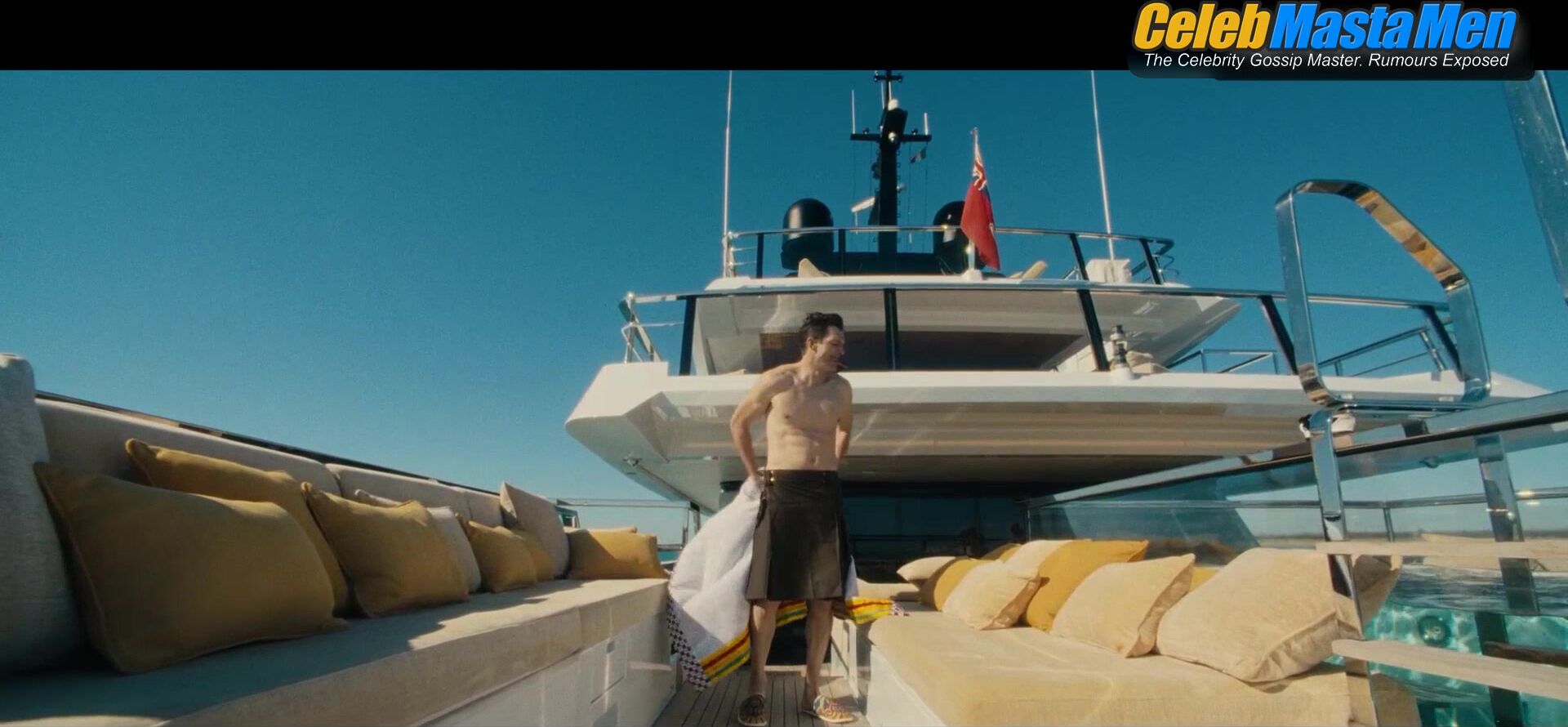 Ashton Kutcher Swimsuit And Bulge Scene From The Beauty - Photo 2 of 5