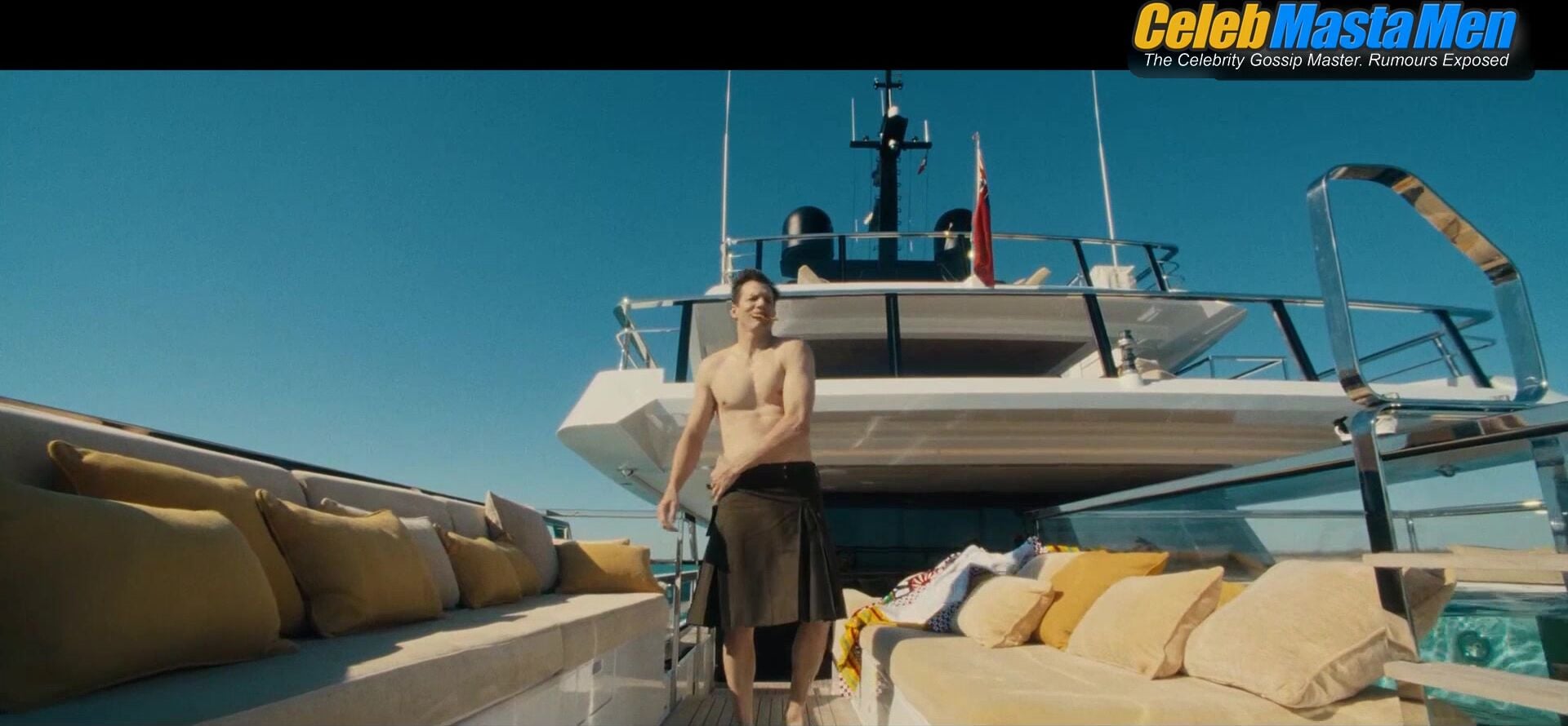Ashton Kutcher Swimsuit And Bulge Scene From The Beauty - Photo 2 of 5 photo 5
