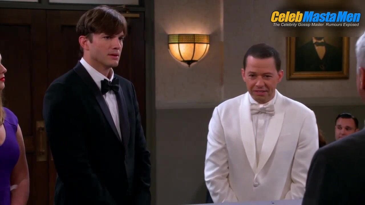Ashton Kutcher And Jon Cryer Sexy Scene From Two And A Half - Photo 3 of 5 photo 2