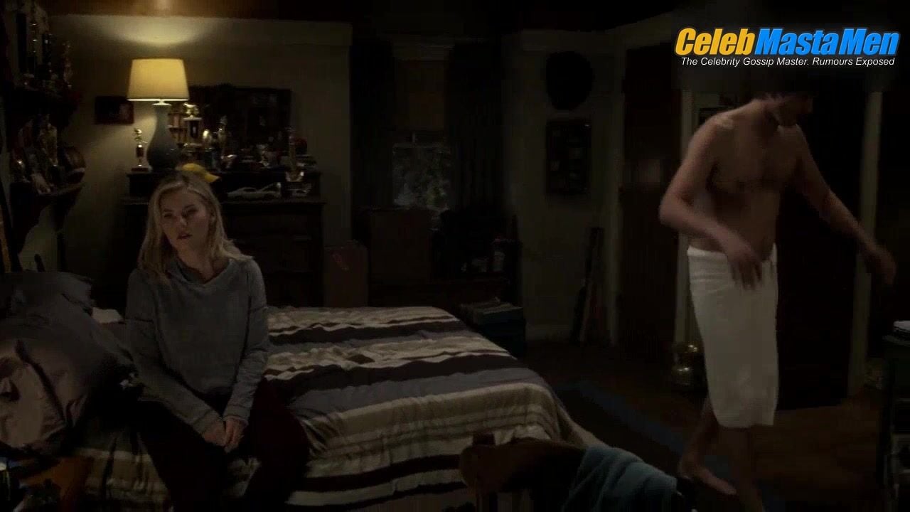 Ashton Kutcher Hot Scene From The Ranch - Photo 2 of 5 photo 5