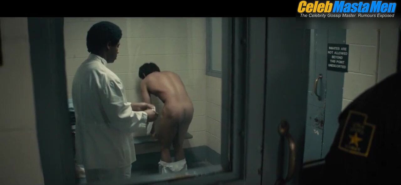 Zac Efron Shirtless And Booty Scene From Extremely - Photo 1 of 5 photo 4