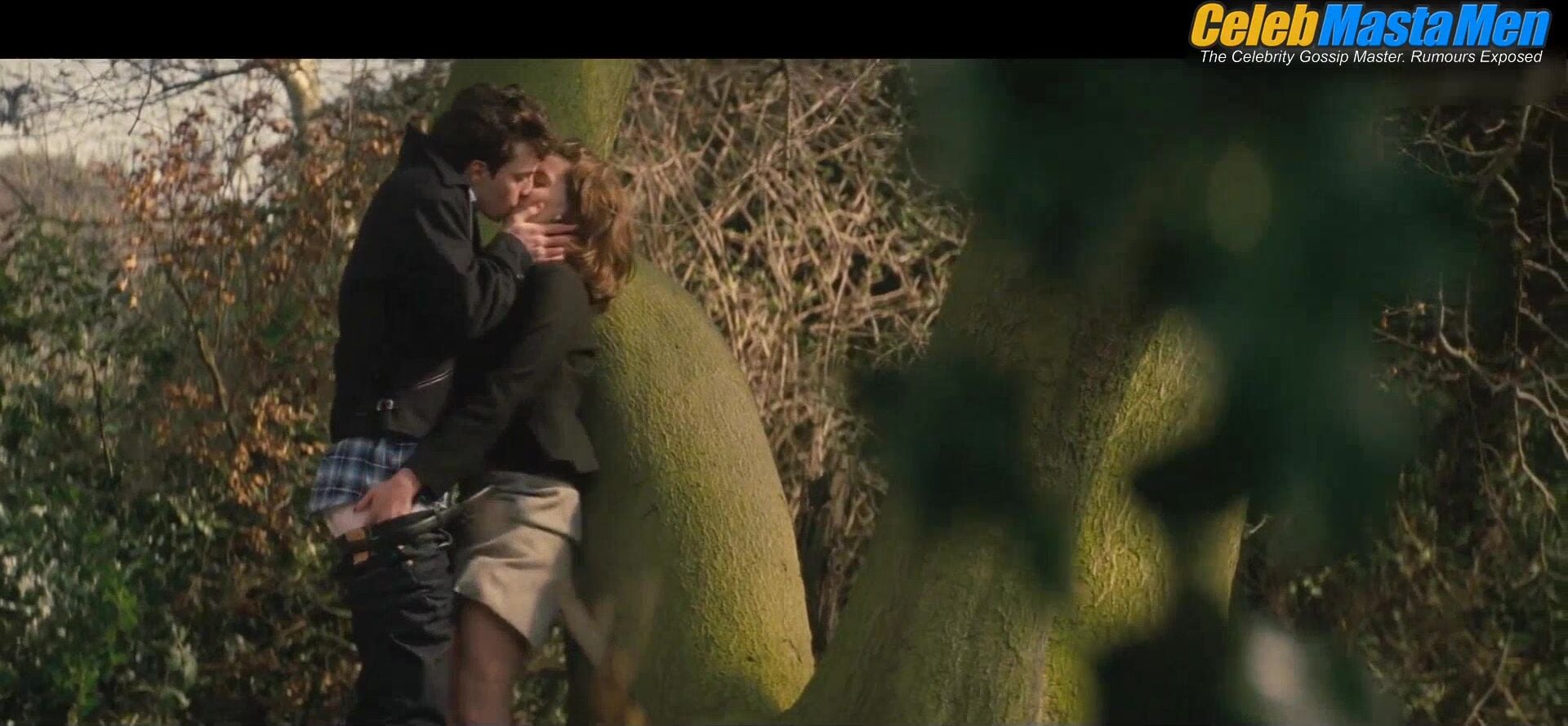 Aaron Taylor-johnson Ass, Underwear Scene From Nowhere Boy - Photo 1 of 5 photo 2