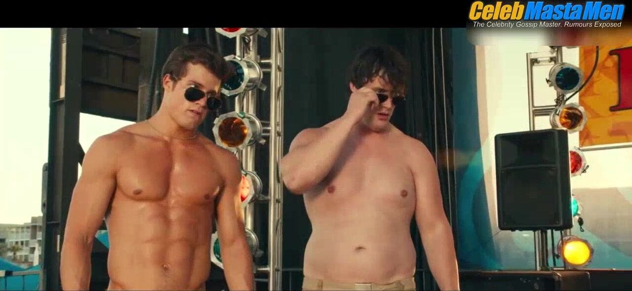 Jake Picking Zac Efron, Robert De Niro, And Michael - Photo 1 of 5 photo 2