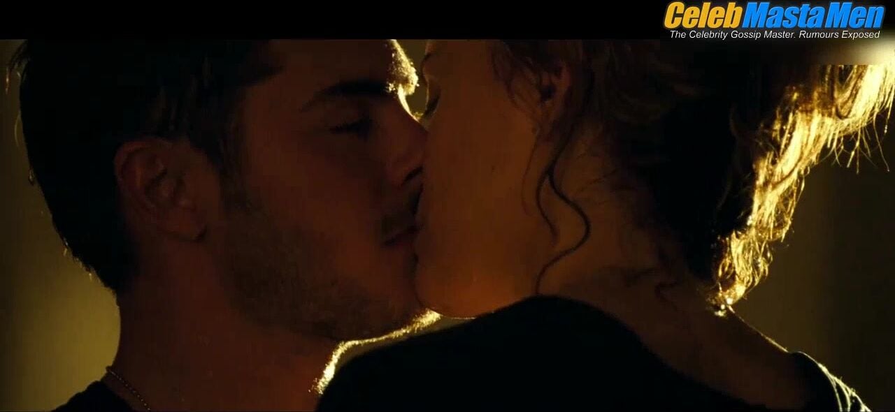 Zac Efron Shirtless, Sexy Scene From The Lucky One - Photo 3 of 5 photo 1