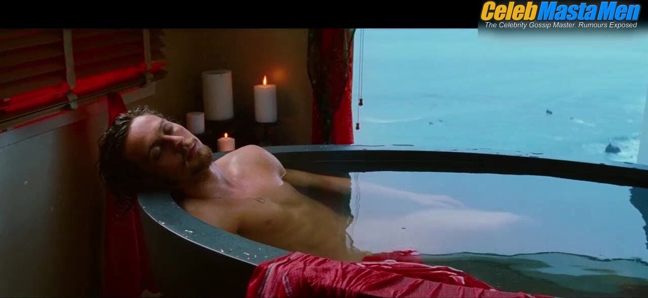 Aaron Taylor-johnson Shirtless, Sexy Scene From Savages - Photo 1 of 5 photo 2