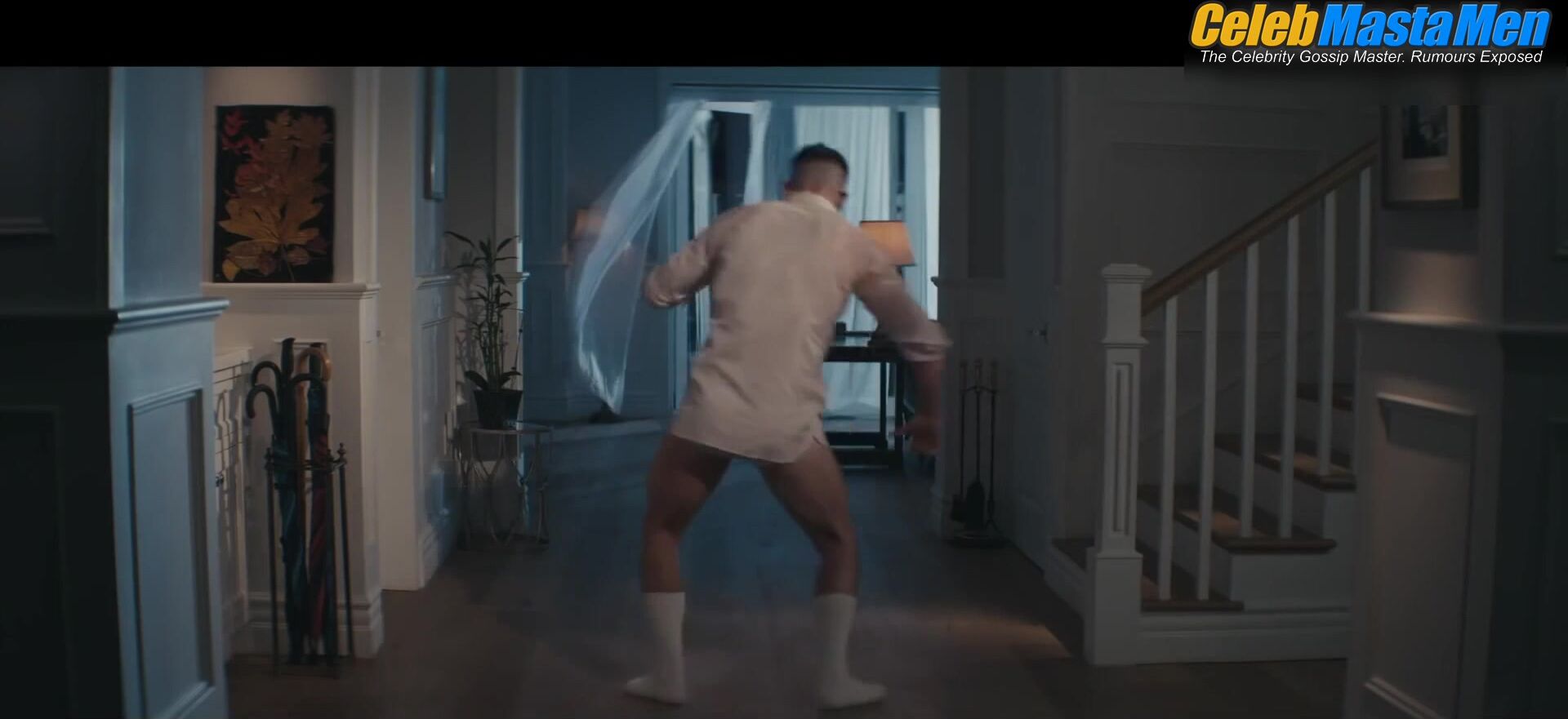 Joe Jonas Nick Jonas And Underwear Scene From Jonas - Photo 1 of 5