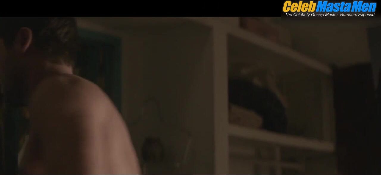Miles Teller Zac Efron And Shirtless, Sexy Scene From - Photo 2 of 5