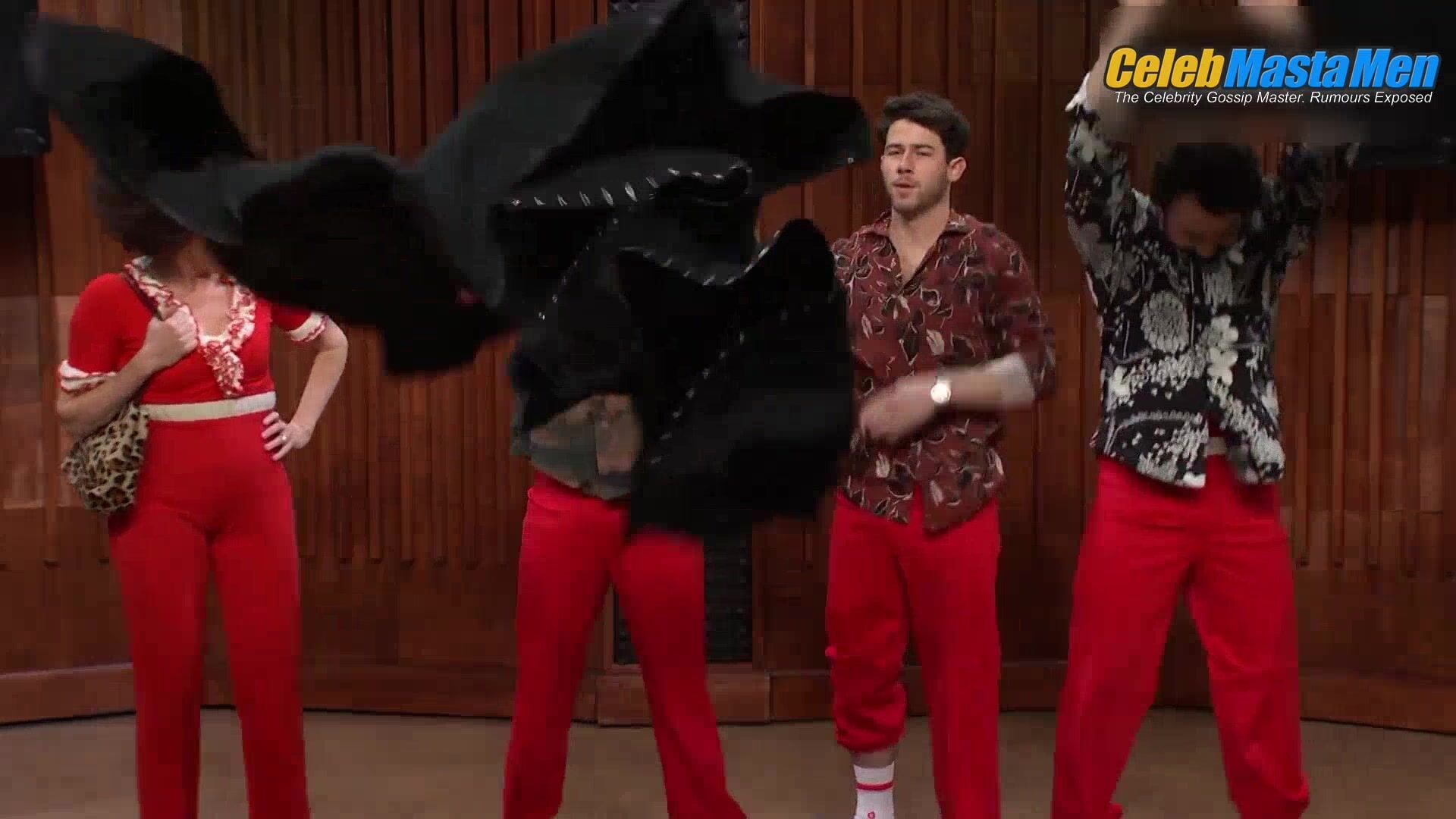 Joe Jonas , Kevin Jonas And Nick Jonas Bulge Scene - Photo 1 of 5