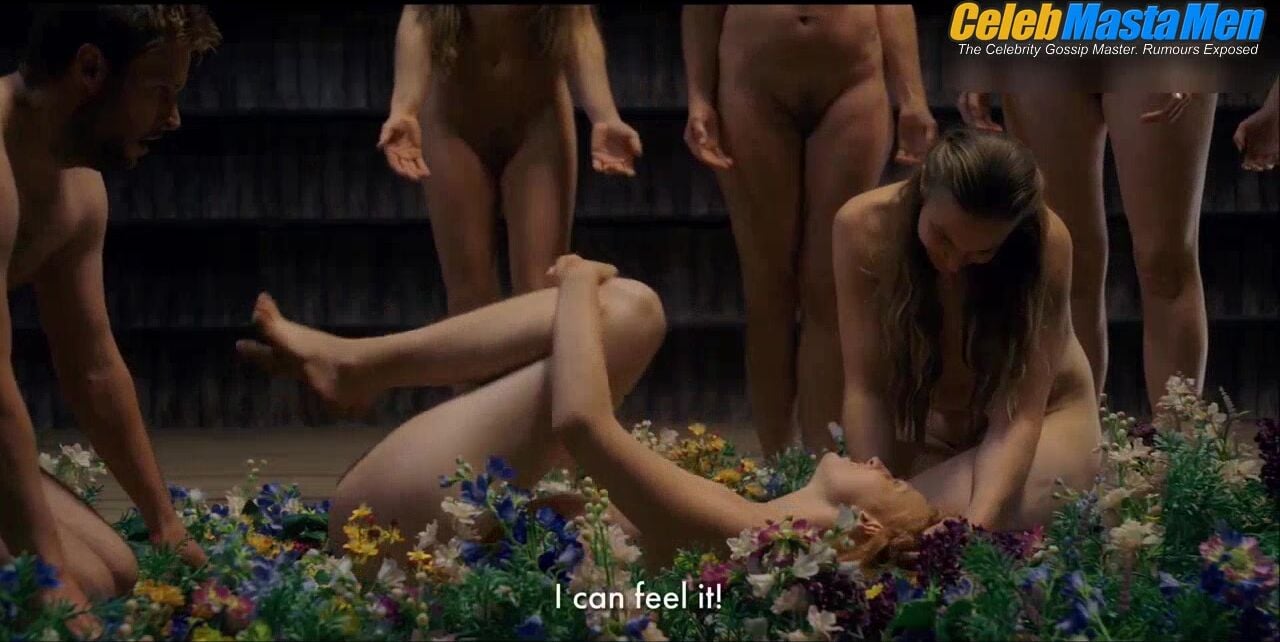 Jack Reynor ’s Ass, Penis Scene In Midsommar - Photo 1 of 5 photo 5