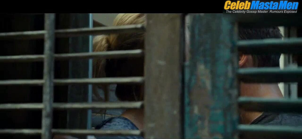 Zac Efron ’s Hot Straight Scene From The Lucky - Photo 1 of 5 photo 2