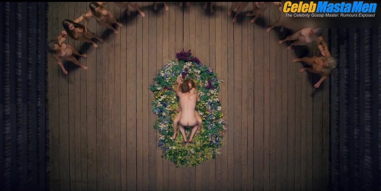 Jack Reynor ’s Ass Scene From Midsommar - Photo 2 of 5