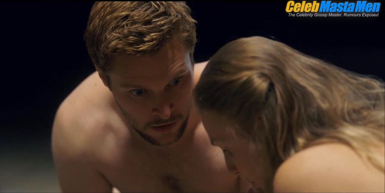 Jack Reynor ’s Ass Scene From Midsommar - Photo 2 of 5 photo 4