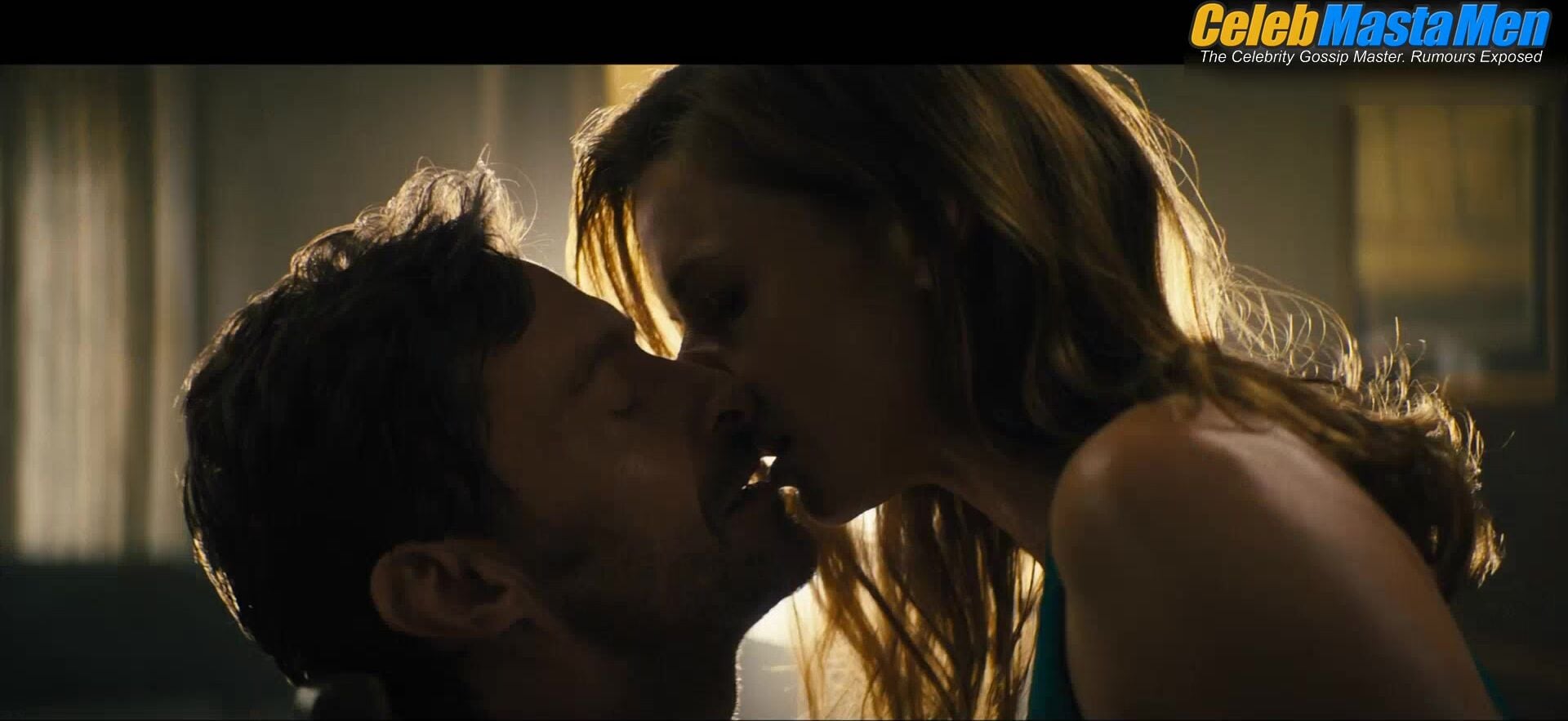 Hugh Jackman Shirtless, Straight Scene From Reminiscence - Photo 3 of 5 photo 2