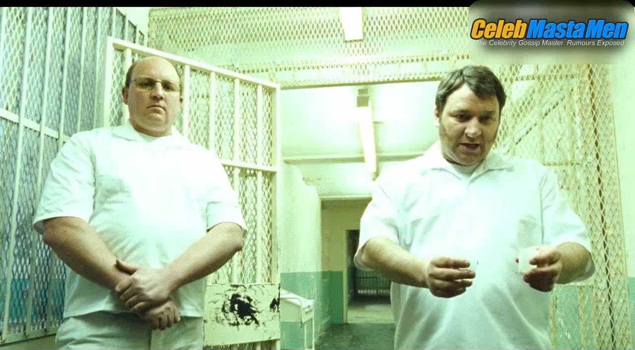 Tom Hardy Shirtless Scene In Bronson - Photo 1 of 5 photo 2