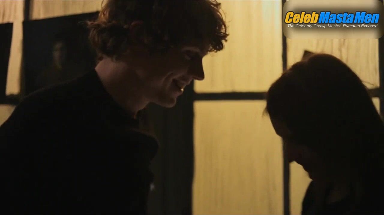 Evan Peters Shirtless, Sexy Scene From Adult World - Photo 1 of 5 photo 2