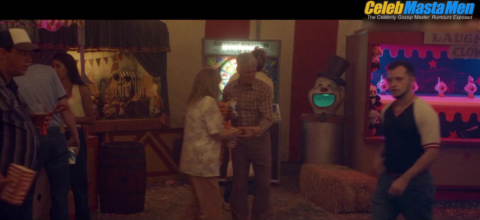 Cameron Cowperthwaite Evan Peters And Shirtless, Butt Scene From - Photo 2 of 5 photo 5