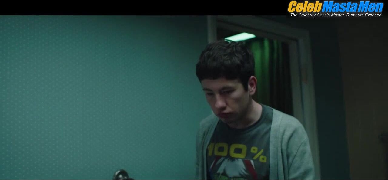 Evan Peters Shirtless Scene In American Animals - Photo 1 of 5 photo 2