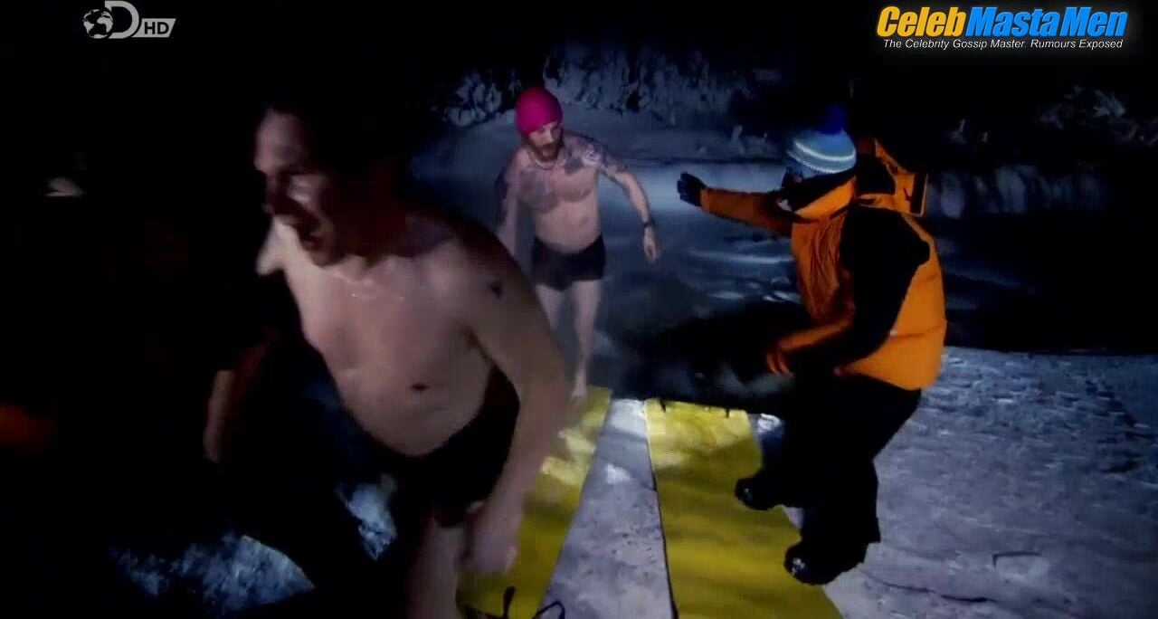 Tom Hardy Shirtless, Swimsuit Scene From Driven To - Photo 2 of 5 photo 5