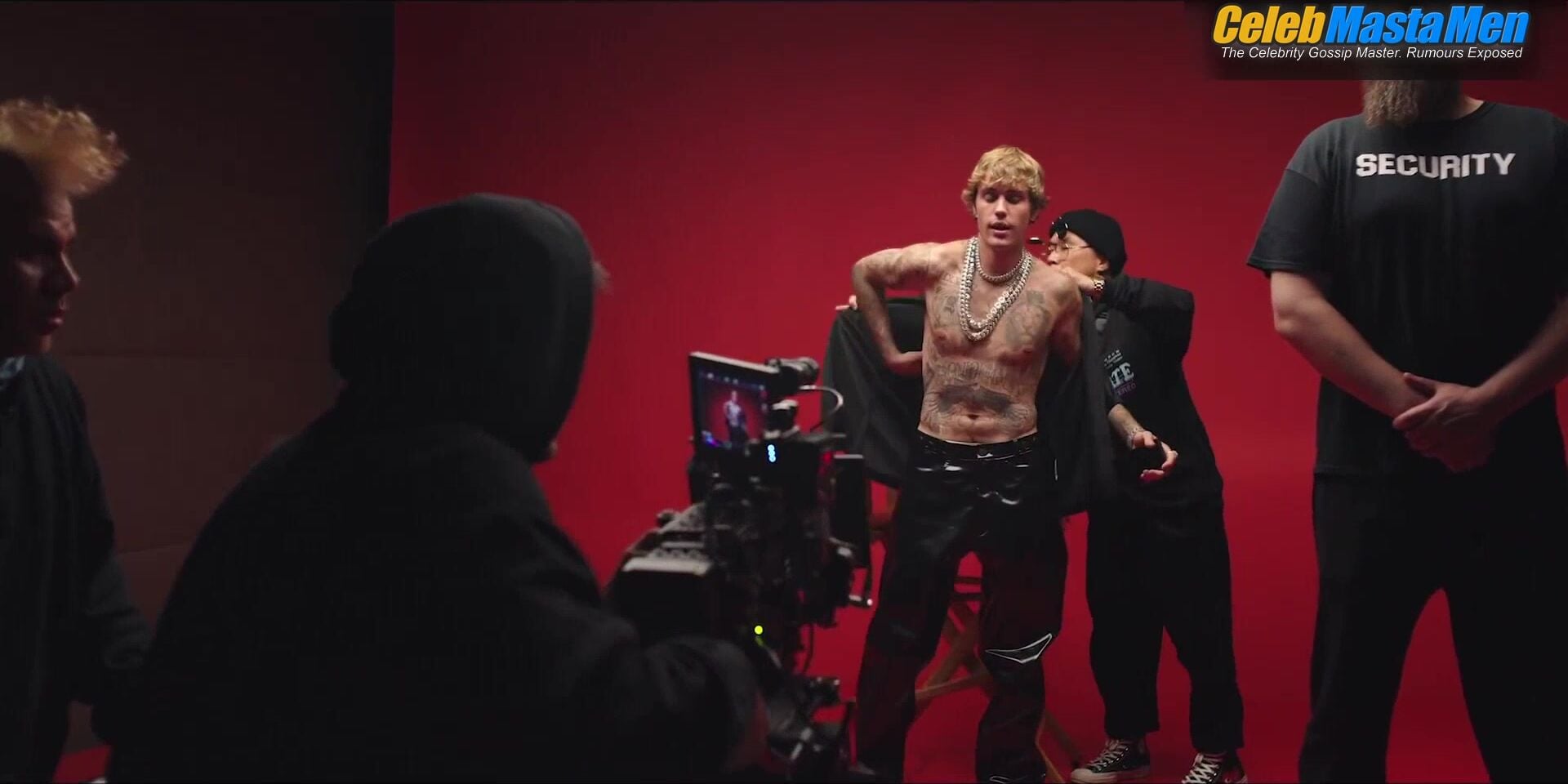 Justin Bieber Goes Shirtless In Popstar Scene - Photo 1 of 5 photo 5