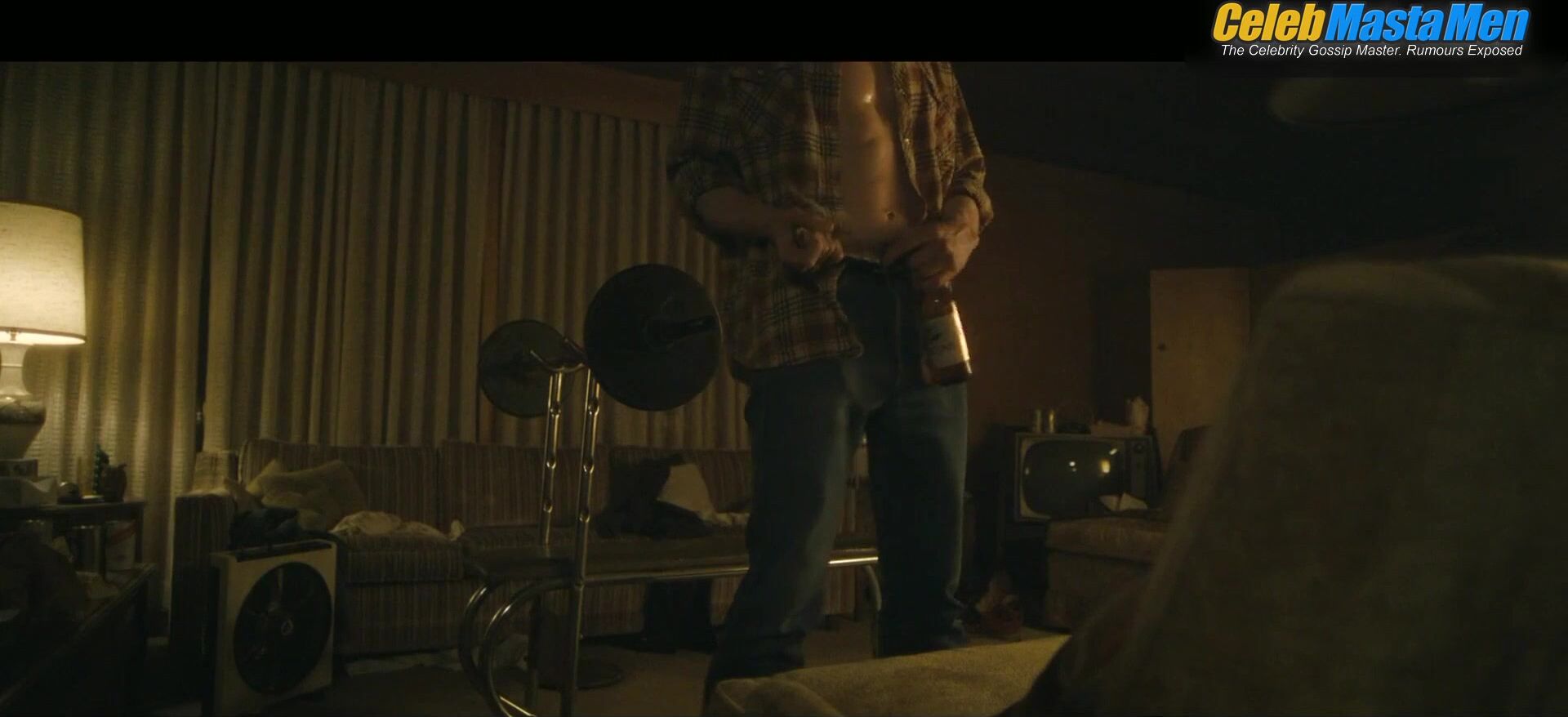 Evan Peters Booty Scene From Dahmer – Monster The - Photo 2 of 5 photo 1