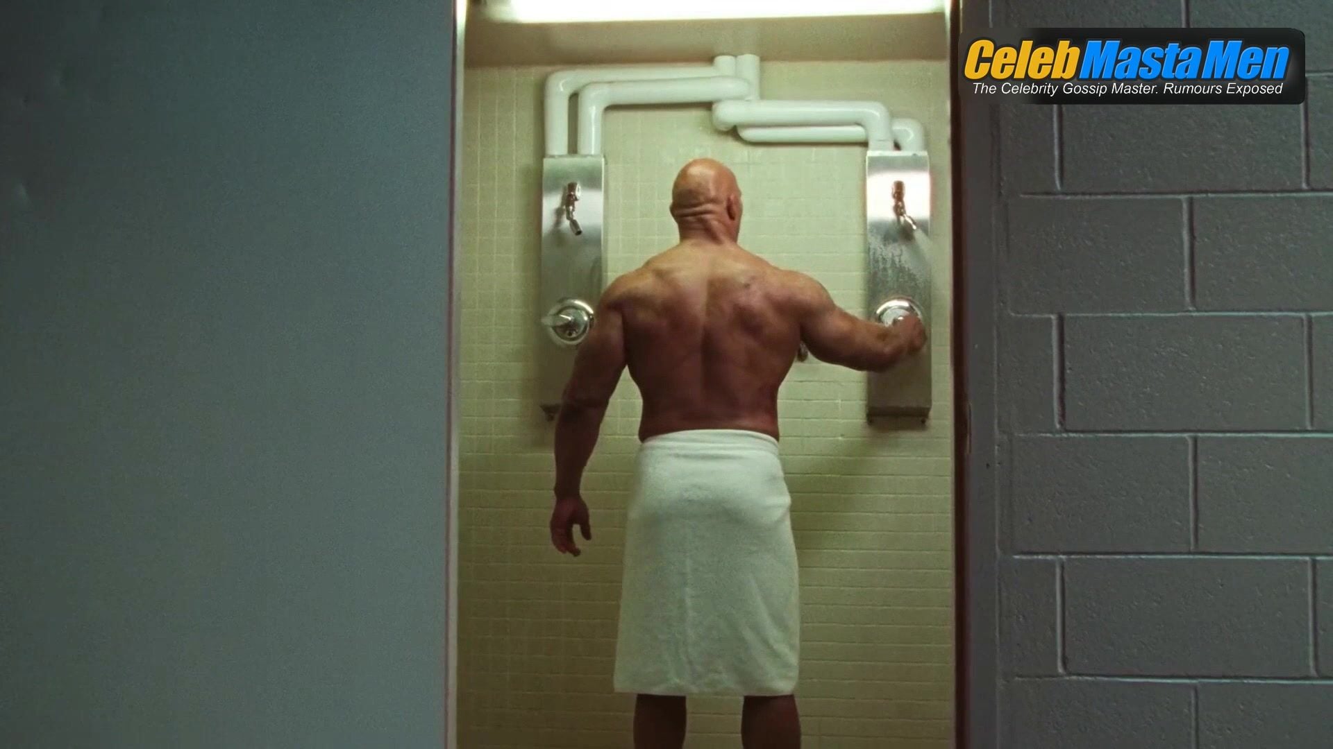 Dwayne Johnson ’s Shirtless Scene From The Smashing - Photo 3 of 5 photo 4