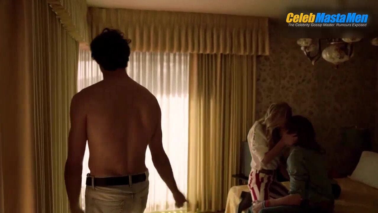 Noah Centineo ’s Shirtless Scene From Our Now. - Photo 2 of 5 photo 5
