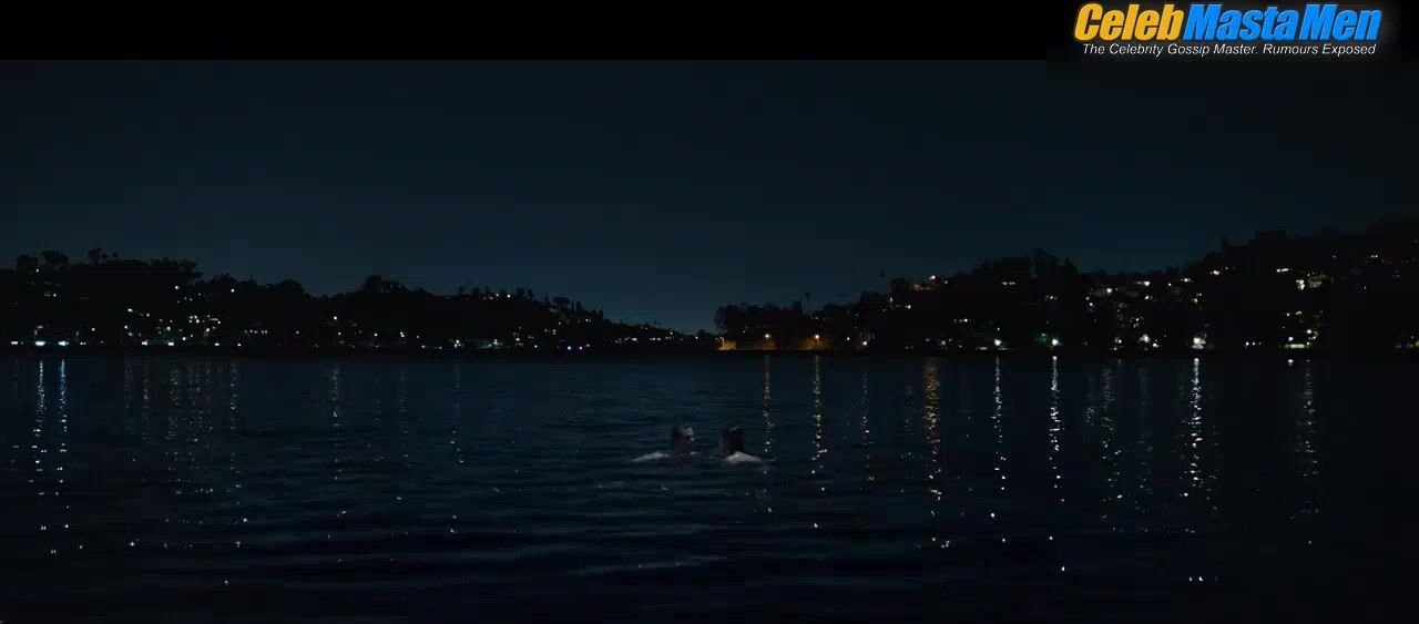 Andrew Garfield Ass, Straight Scene From Under The Silver - Photo 2 of 5 photo 1