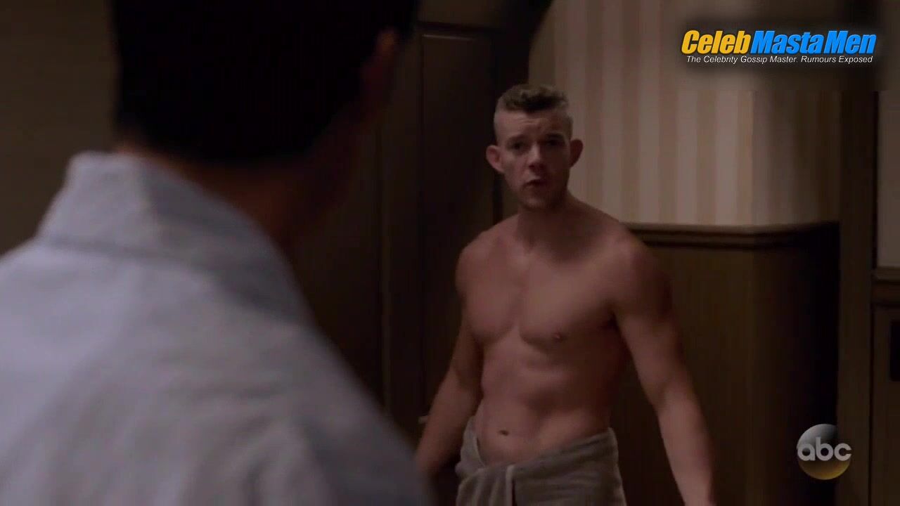 Russell Tovey ’s Hot Scene From Quantico - Photo 1 of 5 photo 4