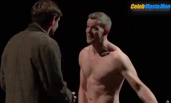 Russell Tovey ’s Sexy Scene From National Theatre - Photo 1 of 5 photo 5