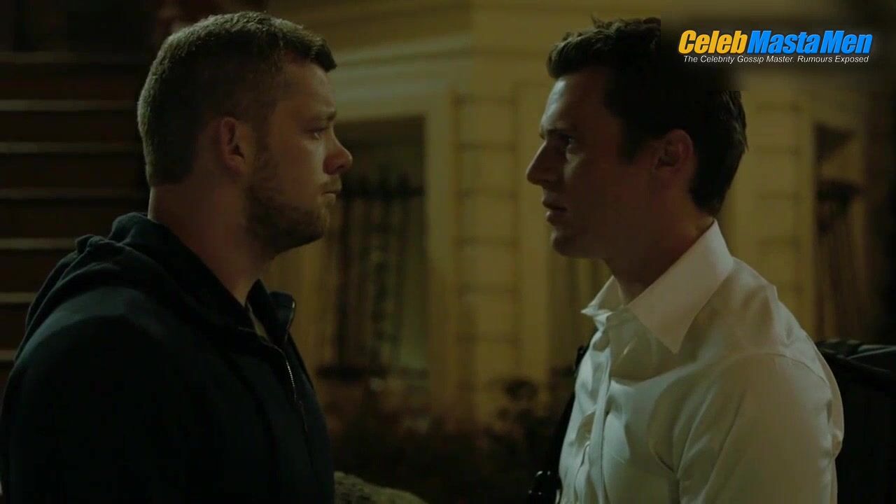 Jonathan Groff And Russell Tovey’s Steamy Gay Scene - Photo 2 of 5 photo 1