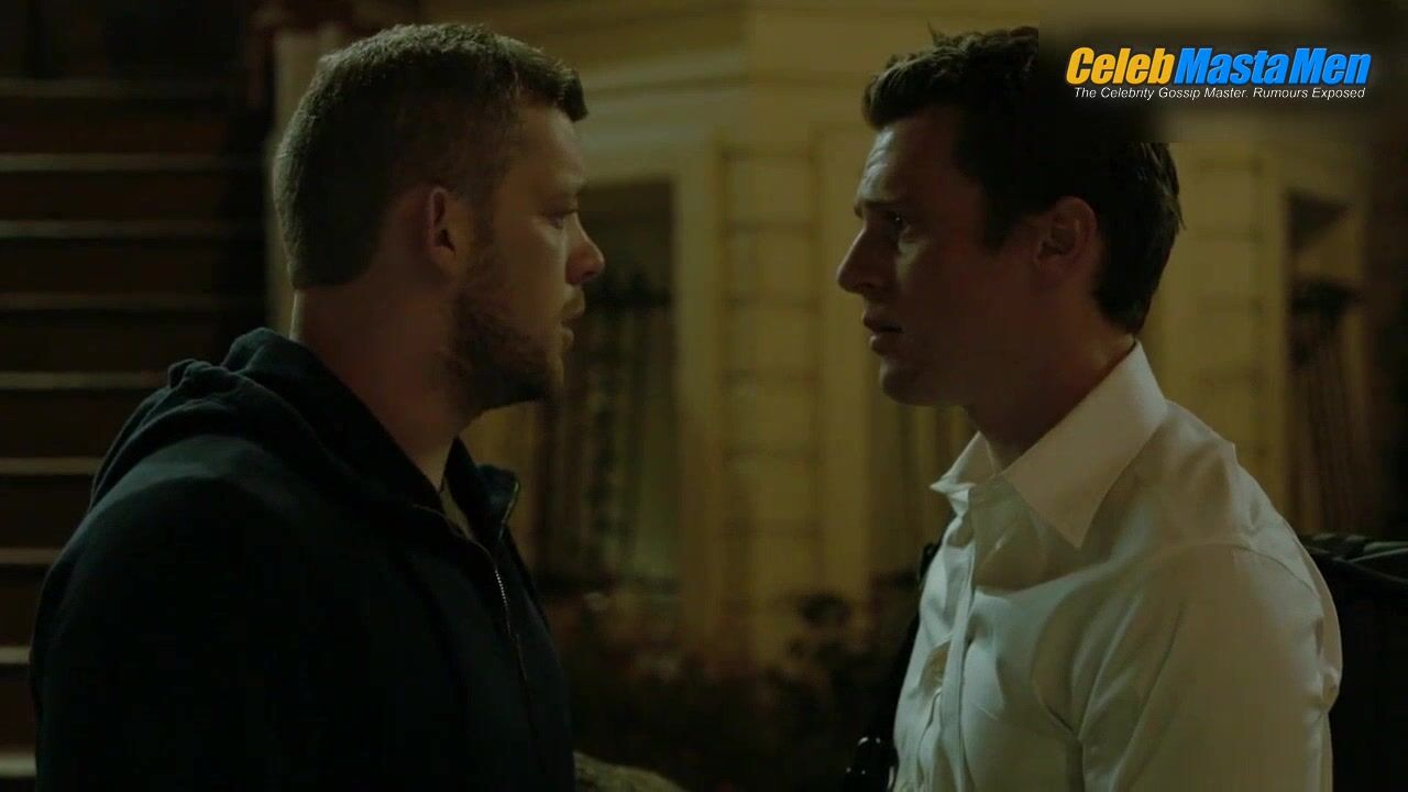 Jonathan Groff And Russell Tovey’s Steamy Gay Scene - Photo 2 of 5