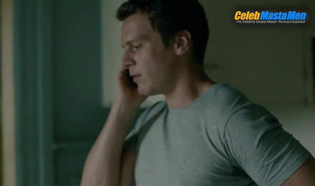 Jonathan Groff And Russell Tovey Underwear,sexy Scene In - Photo 3 of 5 photo 2