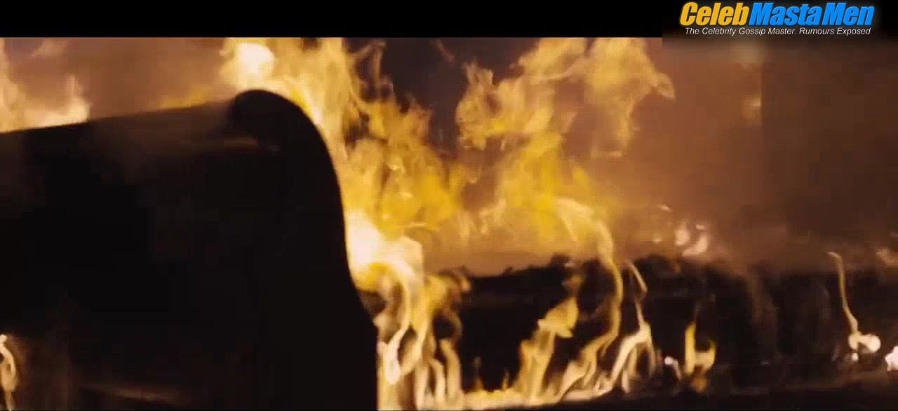 Pedro Pascal Shirtless, Sexy Scene From Fire Meet Gasoline - Photo 2 of 5 photo 5