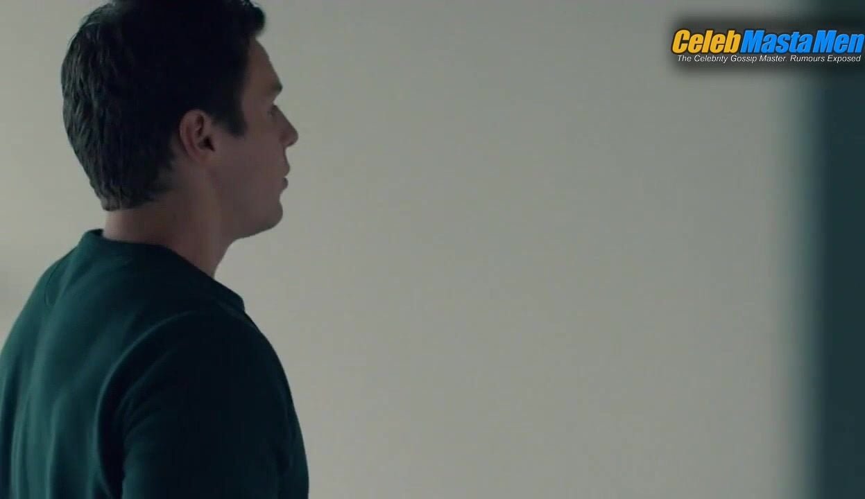 Jonathan Groff And Russell Tovey Shirtless, Sexy Scene From - Photo 2 of 5 photo 4