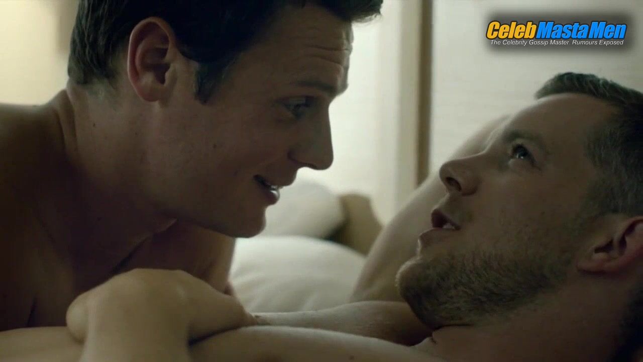 Russell Tovey ’s Shirtless, Gay Scene In Looking - Photo 1 of 5