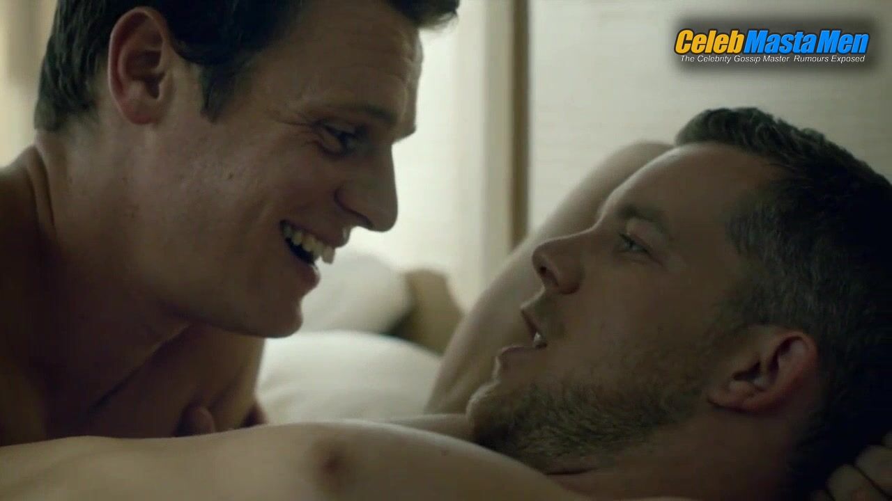 Russell Tovey ’s Shirtless, Gay Scene In Looking - Photo 1 of 5 photo 2