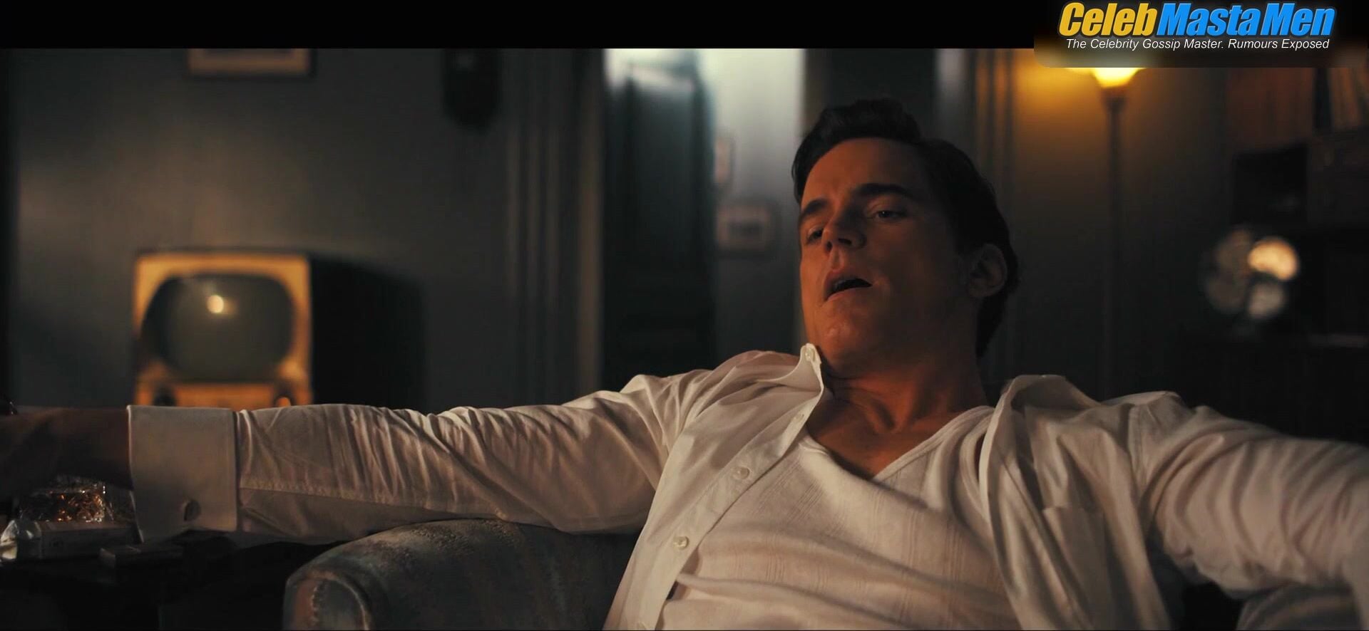 Jonathan Bailey Matt Bomer And ’s Bulge, Gay Scene In - Photo 1 of 5