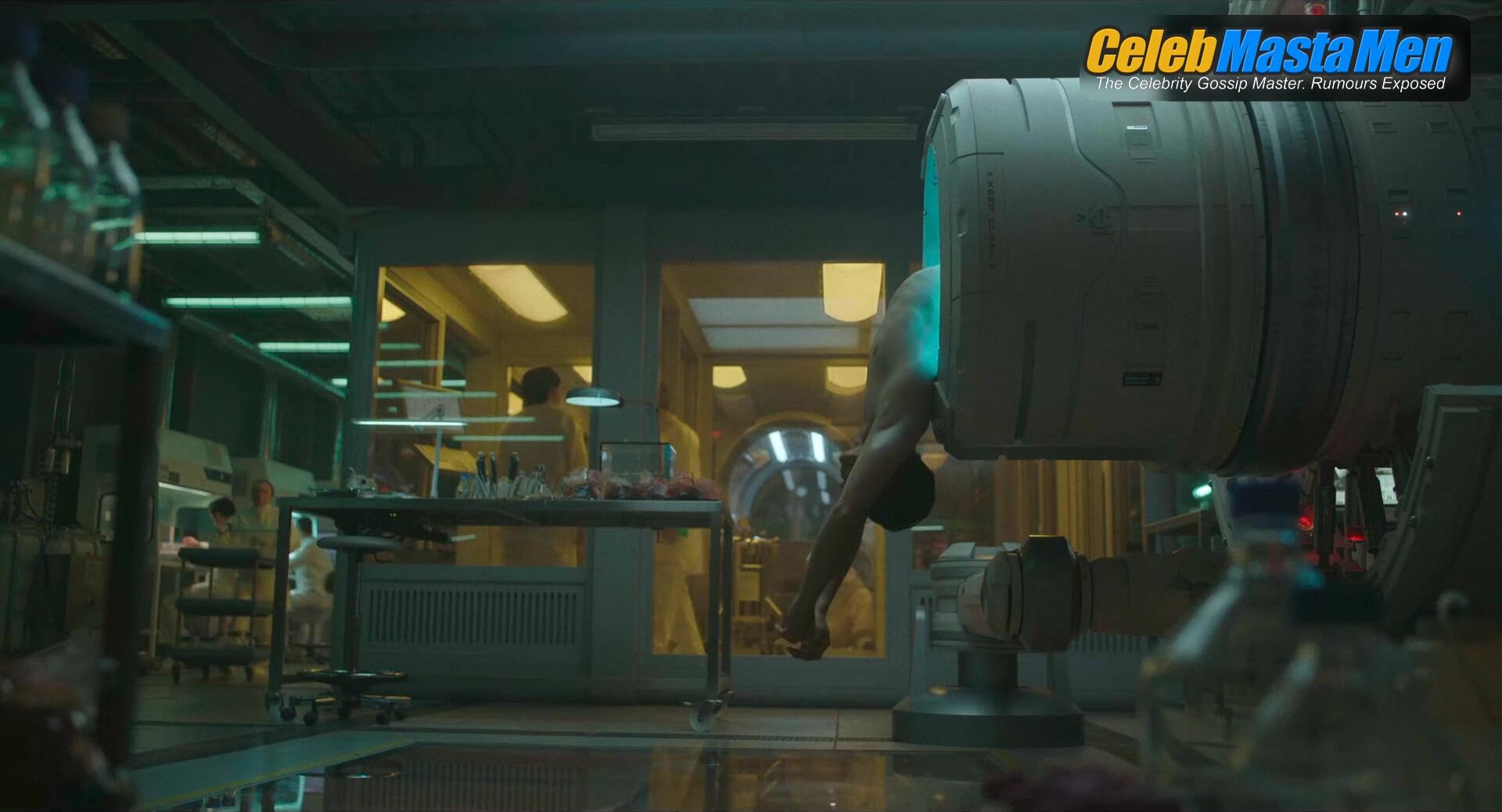 Robert Pattinson Shirtless, Butt Scene From Mickey 17 - Photo 1 of 5 photo 4