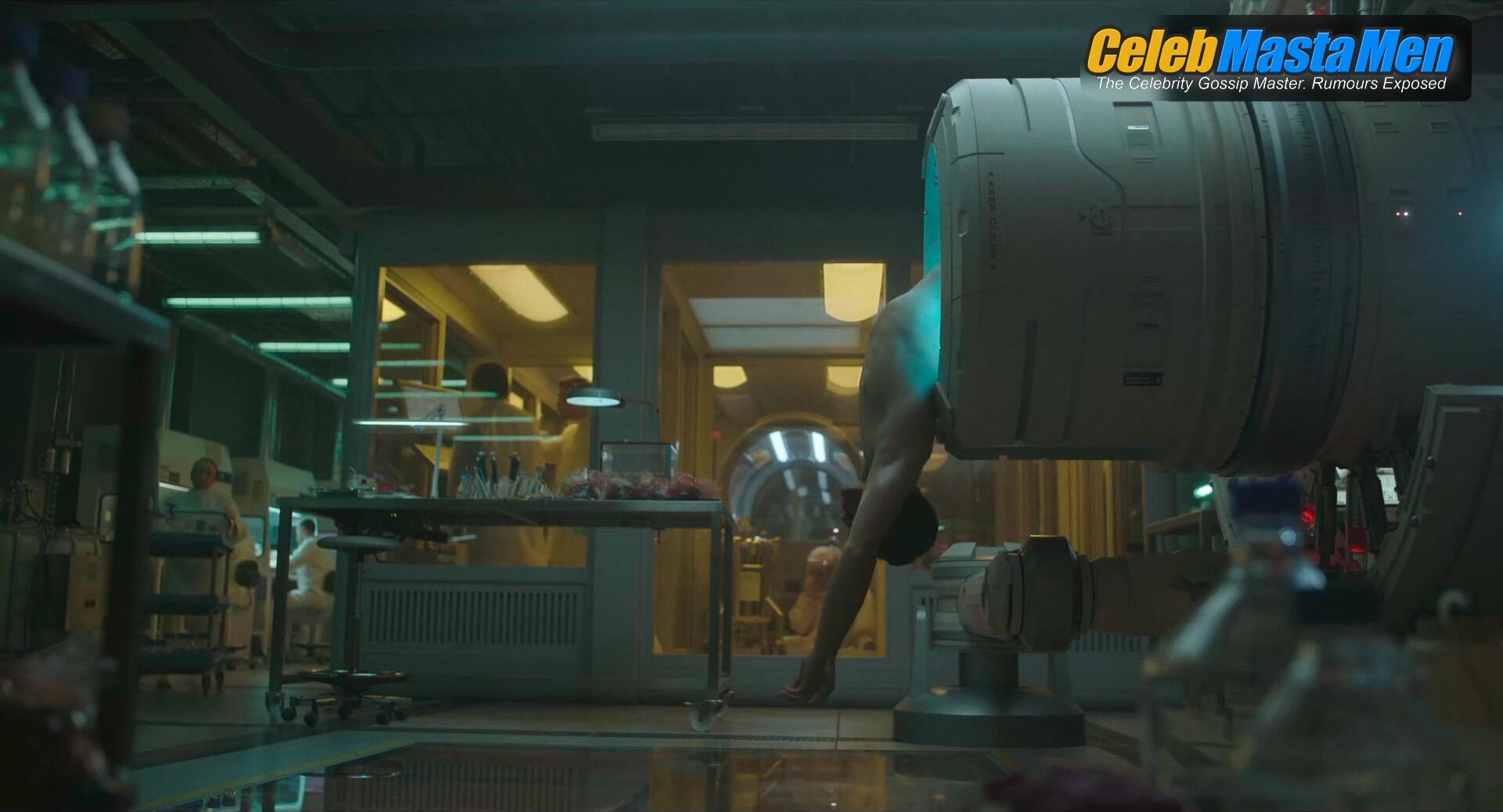 Robert Pattinson Shirtless, Butt Scene From Mickey 17 - Photo 1 of 5 photo 5