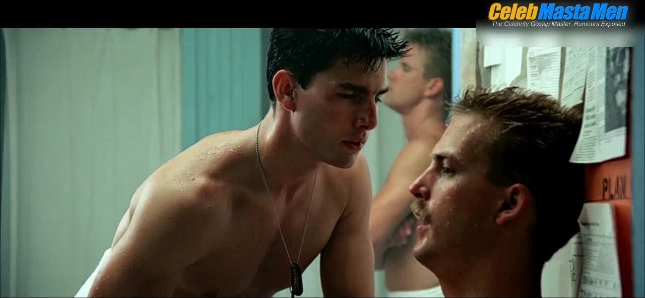 Tom Cruise And Val Kilmer Shirtless Scene From Top Gun - Photo 2 of 5 photo 4