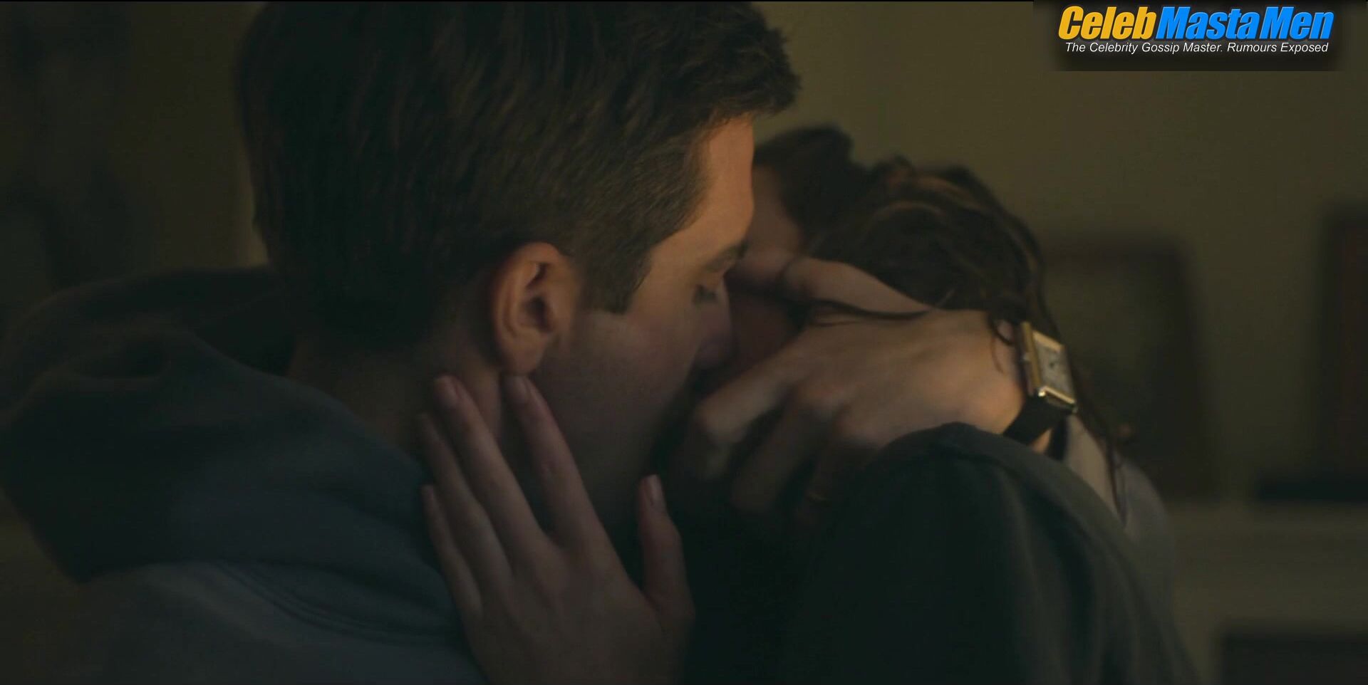 Jake Gyllenhaal Ass, Straight Scene From Presumed Innocent - Photo 2 of 5