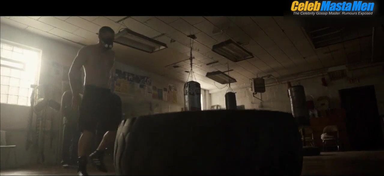 Jake Gyllenhaal And Miguel Gomez Hot Scene From Southpaw - Photo 1 of 5 photo 5
