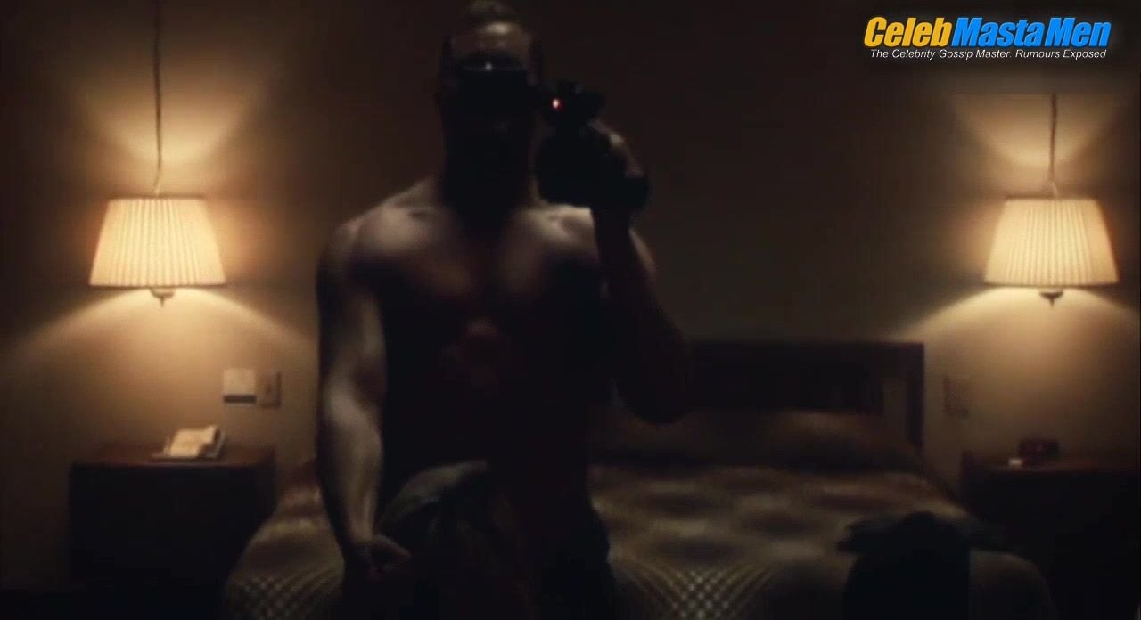 Eric Dane ’s Shirtless Scene From Euphoria - Photo 1 of 5 photo 4